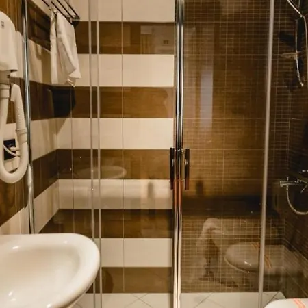 Hotel House & Restaurant Tirana