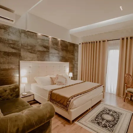 House Hotel&restaurant 4*