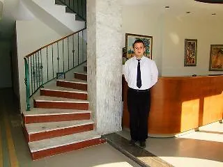 House Hotel&restaurant Hotel