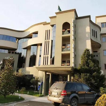 House & Restaurant Szálloda