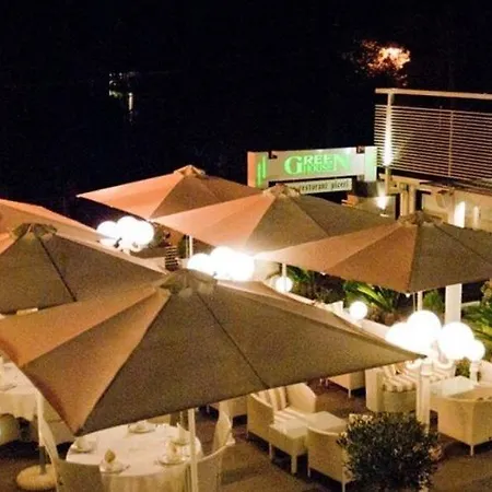 House & Restaurant 4* Tirana