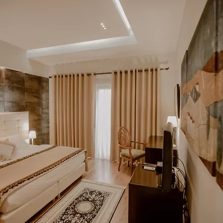 فندق ومطعم غرين هاوس