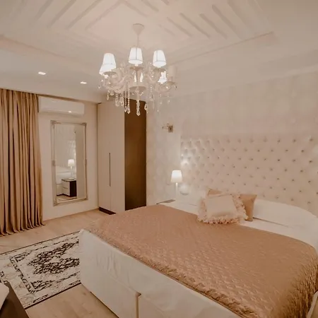 ومطعم غرين هاوس فندق