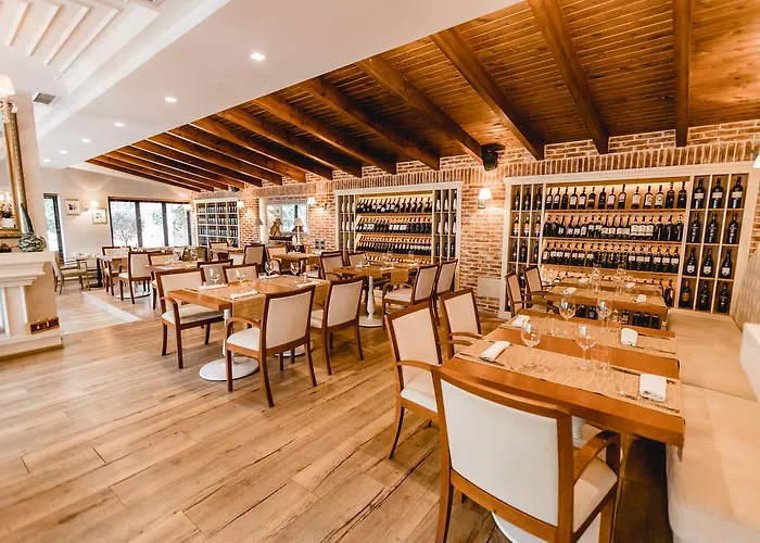 House & Restaurant 4*