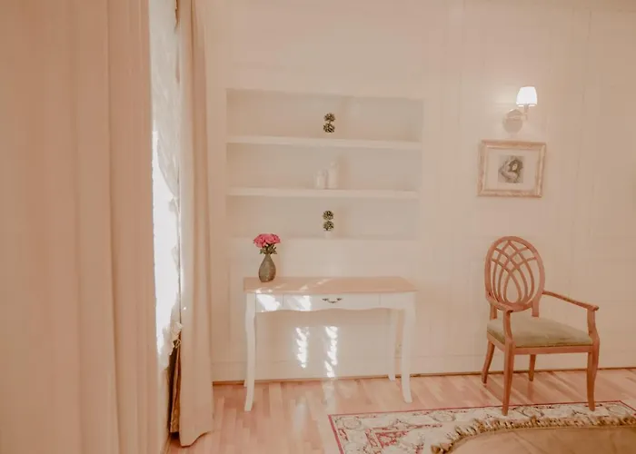 House & Restaurant 4*