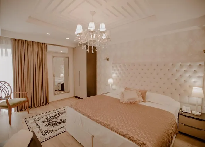 House & Restaurant Отель