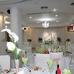 House & Restaurant