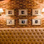 酒店 House & Restaurant