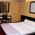 House & Restaurant Hotel 4*