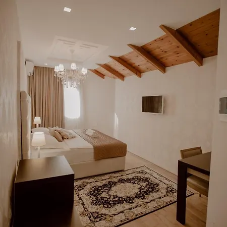 Hotel House & Restaurant 4*