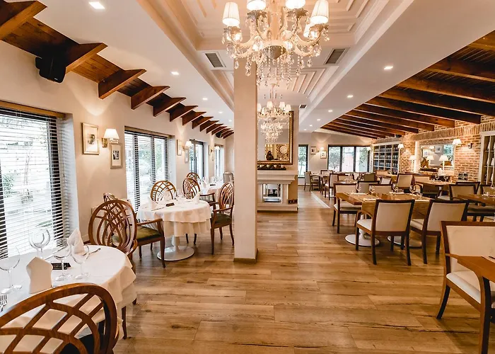 House & Restaurant 4* טיראנה
